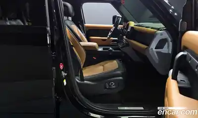 Land Rover Defender 2023 3.0 Автомат в Москве № 231211, миниатюра 8