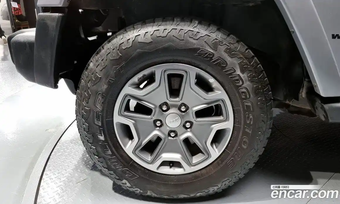 Jeep Wrangler 2016 3.6 Автомат в Москве № 232635, фото 19