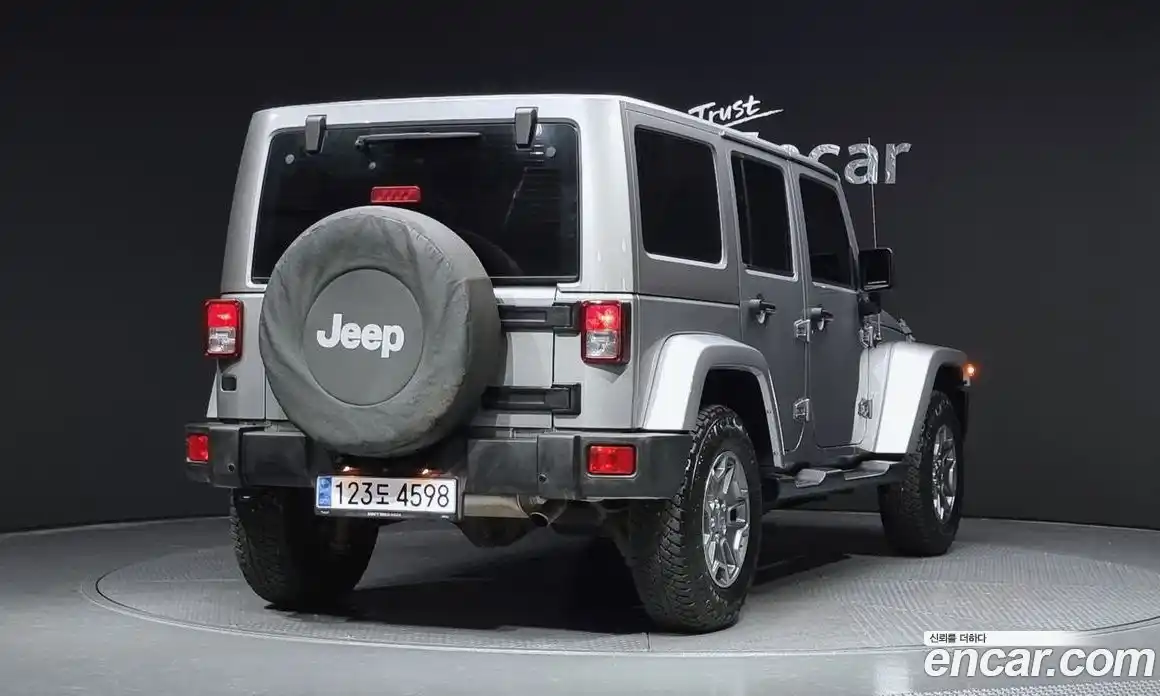 Jeep Wrangler 2016 3.6 Автомат в Москве № 232635, фото 4