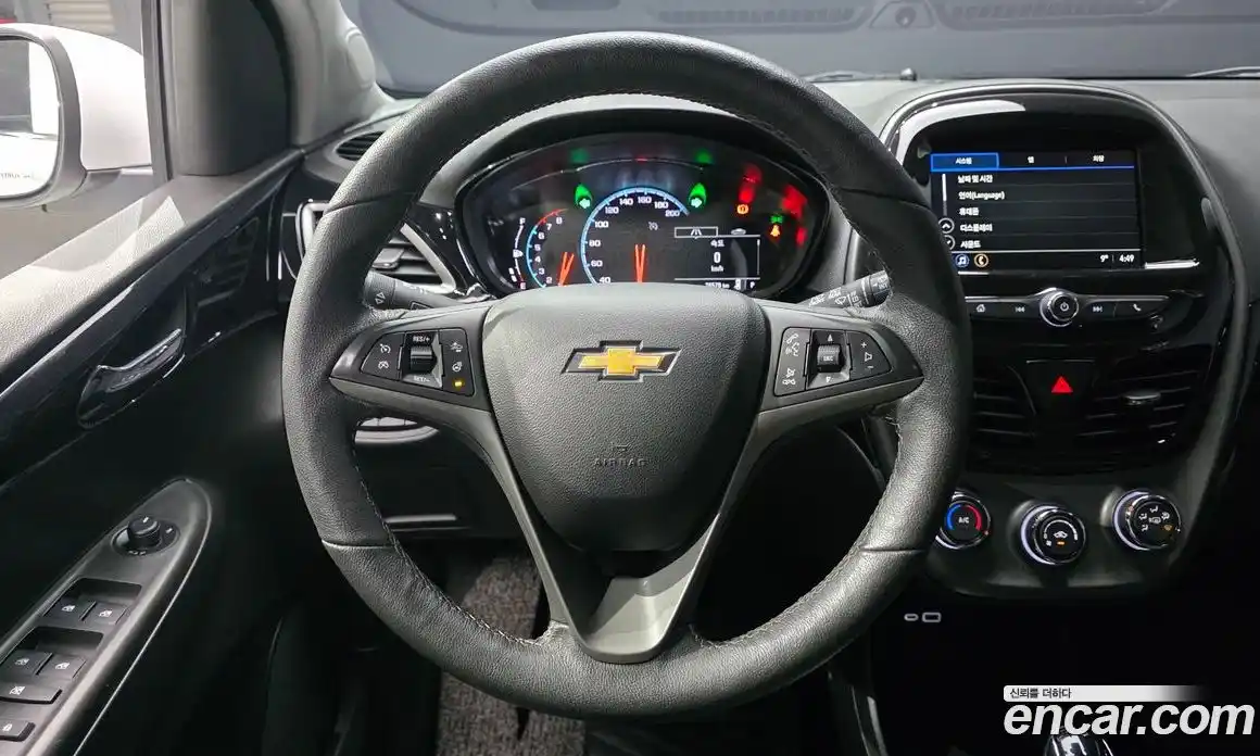 Chevrolet Spark 2022 1.0 Автомат в Москве № 237466, фото 14