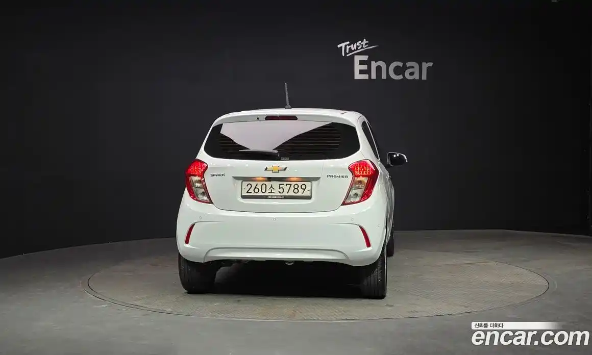 Chevrolet Spark 2022 1.0 Автомат в Москве № 237466, фото 17