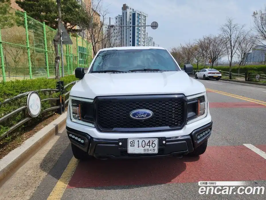 Ford F150 2018 2.7 Автомат в Москве № 255565, фото 3