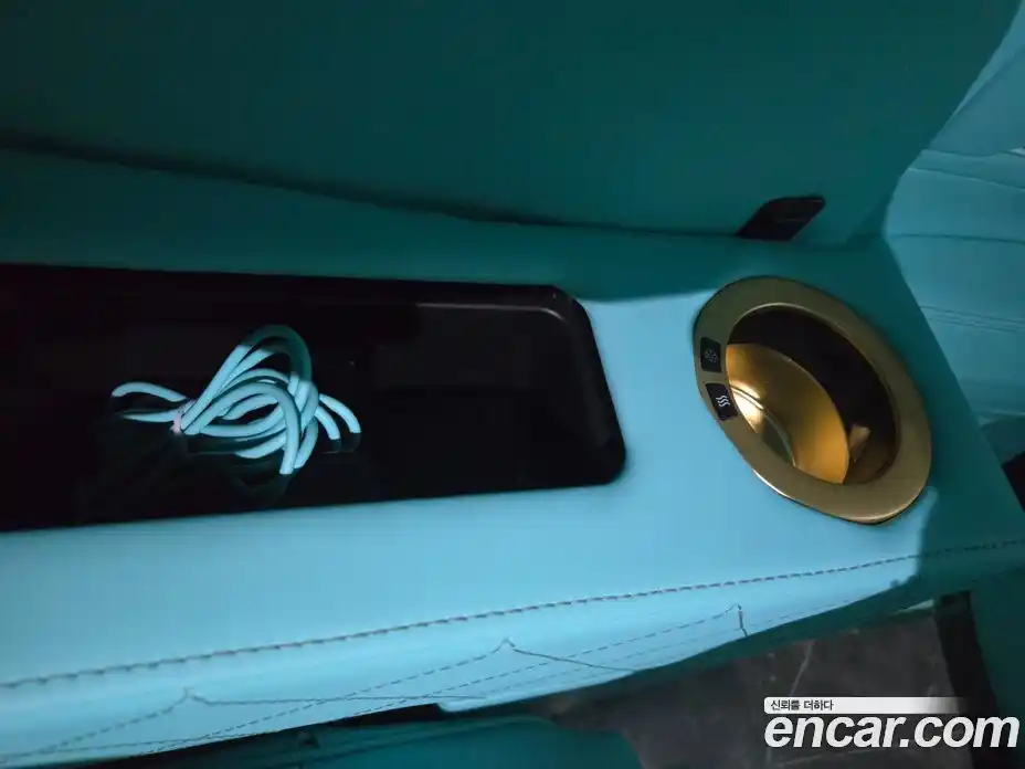 Cadillac Escalade 2023 6.2 Автомат в Москве № 256523, фото 17