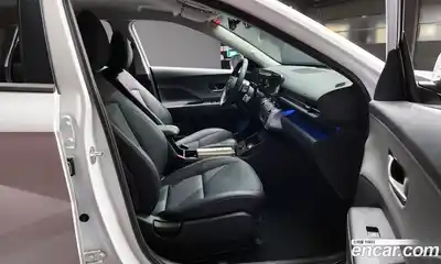 Hyundai Kona 2025 1.6 Автомат в Москве № 265718, миниатюра 5