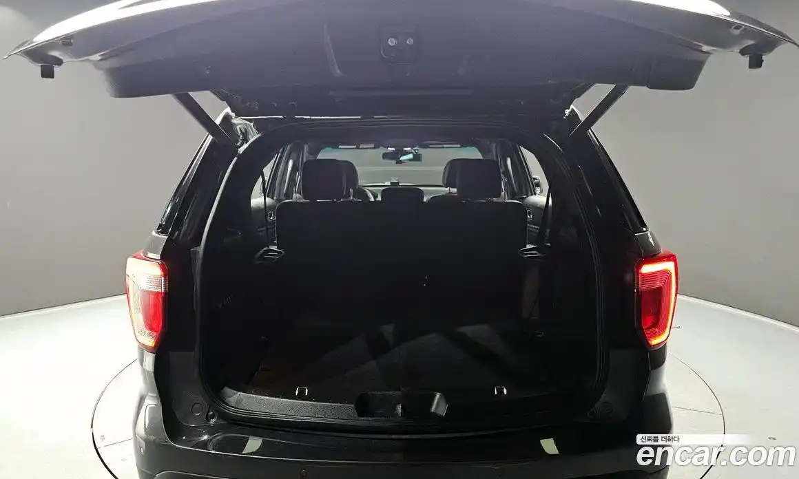 Ford Explorer 2016 2.3 Автомат в Москве № 273397, фото 1