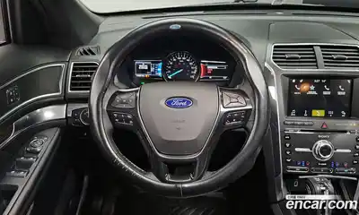Ford Explorer, 2018