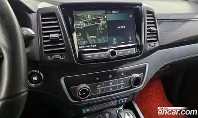 SsangYong Rexton 2020 2.2 Автомат в Москве № 28455, миниатюра 3