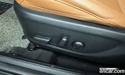 Kia Seltos 2023 1.6 Автомат в Москве № 286988, миниатюра 3