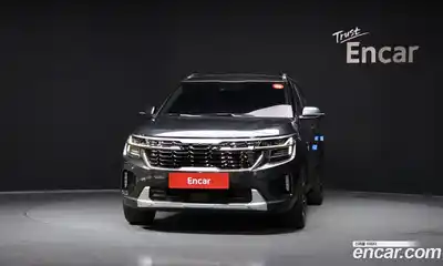 Kia Seltos 2023 1.6 Автомат в Москве № 286988, миниатюра 4