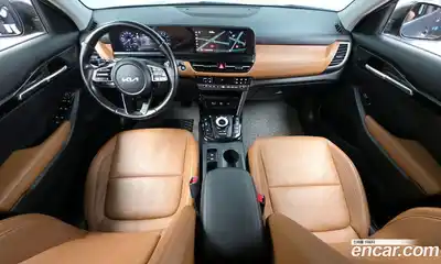 Kia Seltos 2023 1.6 Автомат в Москве № 286988, миниатюра 5