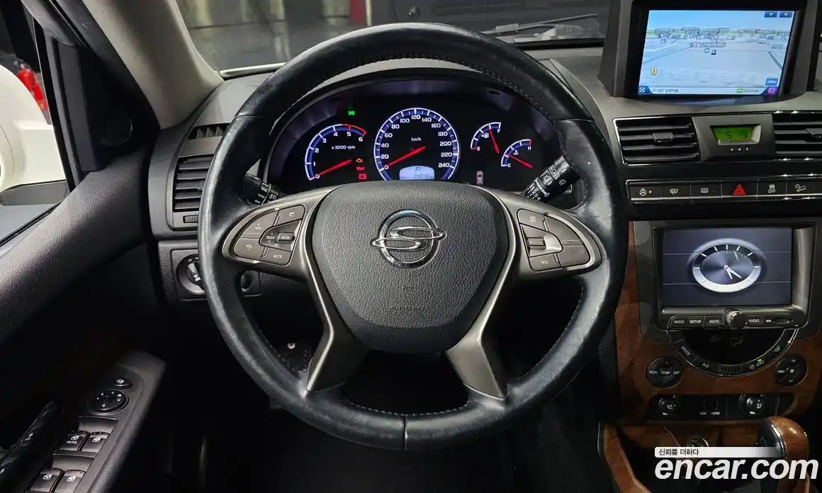 SsangYong Rexton 2016 2.2 Автомат в Москве № 28699, фото 13