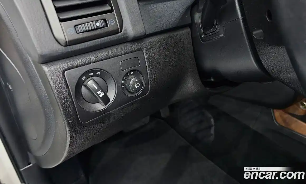 SsangYong Rexton 2016 2.2 Автомат в Москве № 28699, фото 17