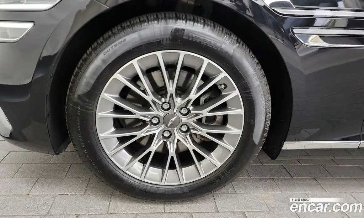 Genesis G80 2021 2.5 Автомат в Москве № 289340, фото 13