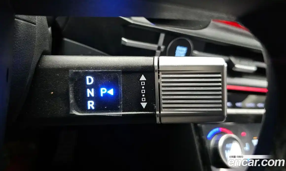 Hyundai Santa Fe 2024 1.6 Автомат в Москве № 2984, фото 19