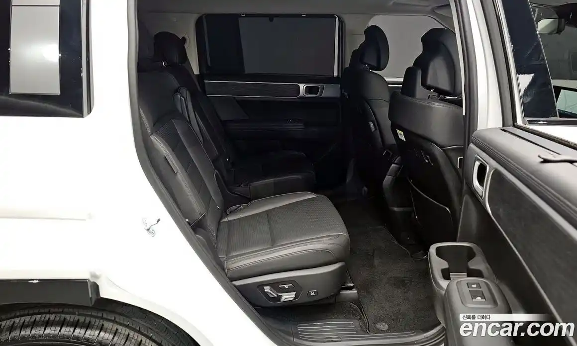 Hyundai Santa Fe 2024 1.6 Автомат в Москве № 2984, фото 20