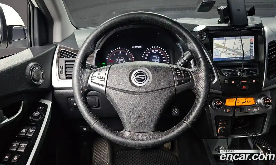 SsangYong Korando 2014 2.0 Автомат в Москве № 30482, фото 13