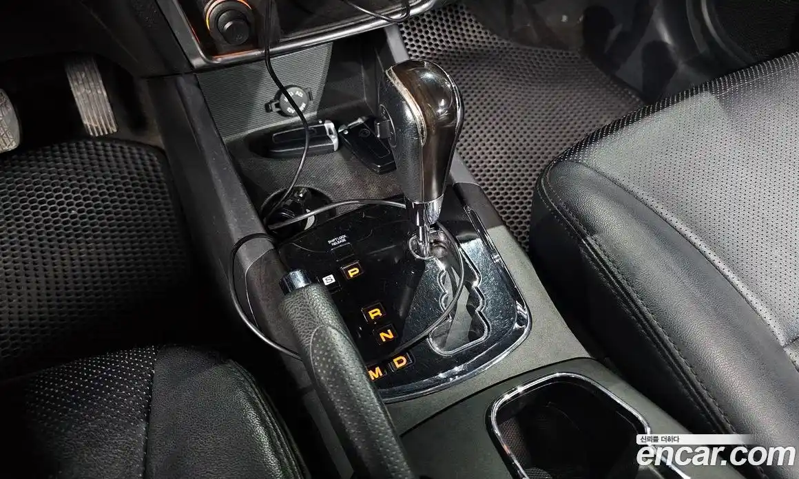 SsangYong Korando 2014 2.0 Автомат в Москве № 30482, фото 9