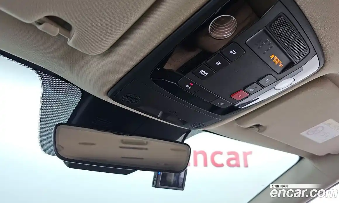 Kia Canival 2023 3.5 Автомат в Москве № 321603, фото 14