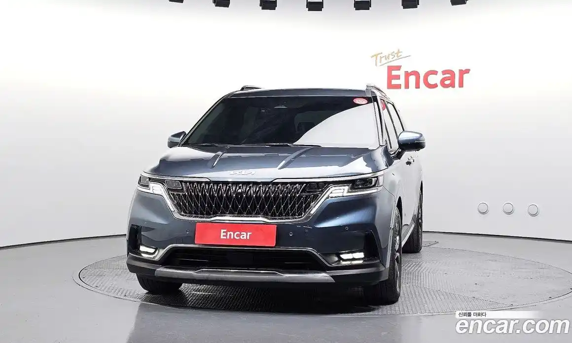 Kia Canival 2023 3.5 Автомат в Москве № 321603, фото 16