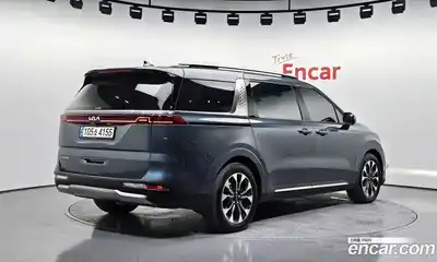 Kia Canival 2023 3.5 Автомат в Москве № 321603, миниатюра 5