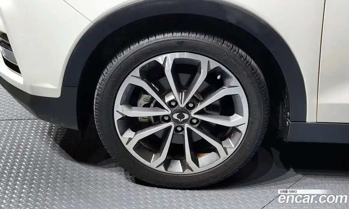 SsangYong TIBOLI 2018 1.6 Автомат в Москве № 32634, фото 5