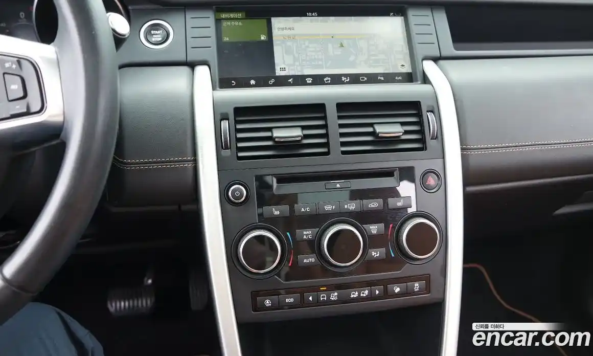 Land Rover Discovery Sport 2018 2.0 Автомат в Москве № 333909, фото 14