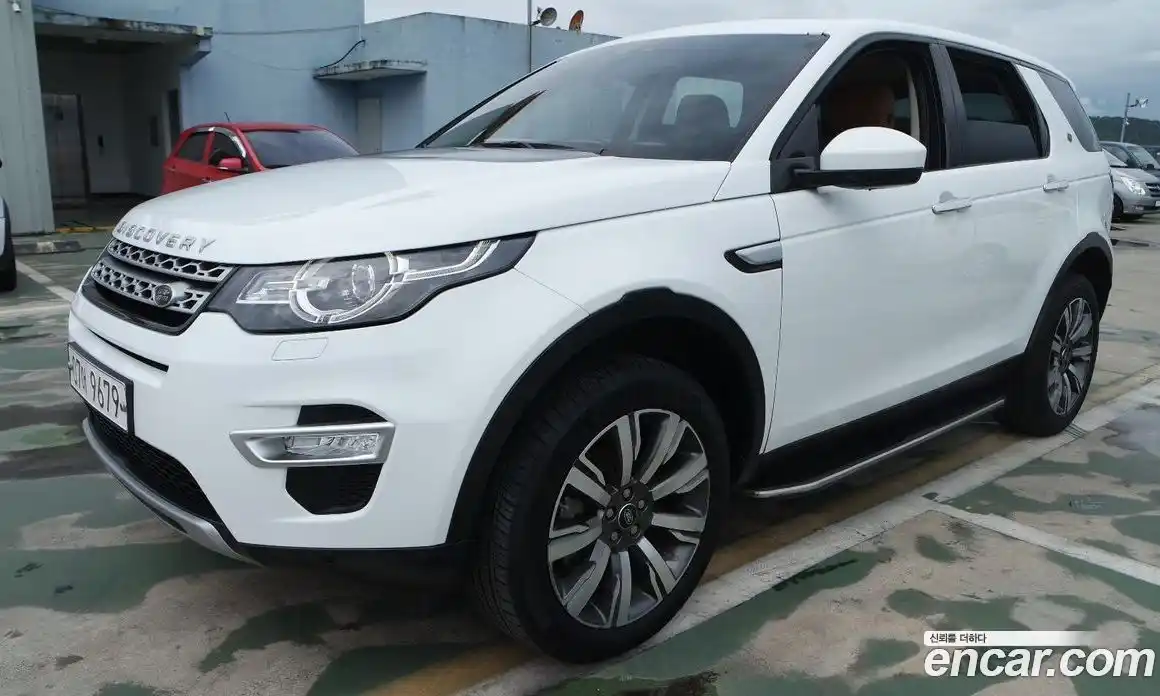 Land Rover Discovery Sport 2018 2.0 Автомат в Москве № 333909, фото 19