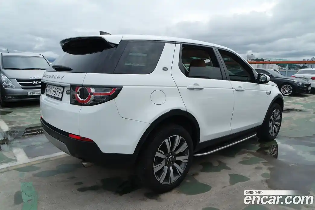Land Rover Discovery Sport 2018 2.0 Автомат в Москве № 333909, фото 20
