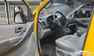 Hyundai Starex 2021 2.4 Автомат в Москве № 335475, миниатюра 5