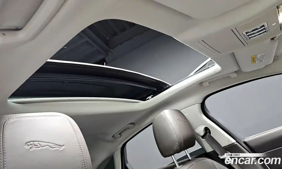 Jaguar XF 2017 2.0 Автомат в Москве № 335834, фото 19