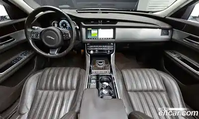 Jaguar XF 2017 2.0 Автомат в Москве № 335834, миниатюра 7