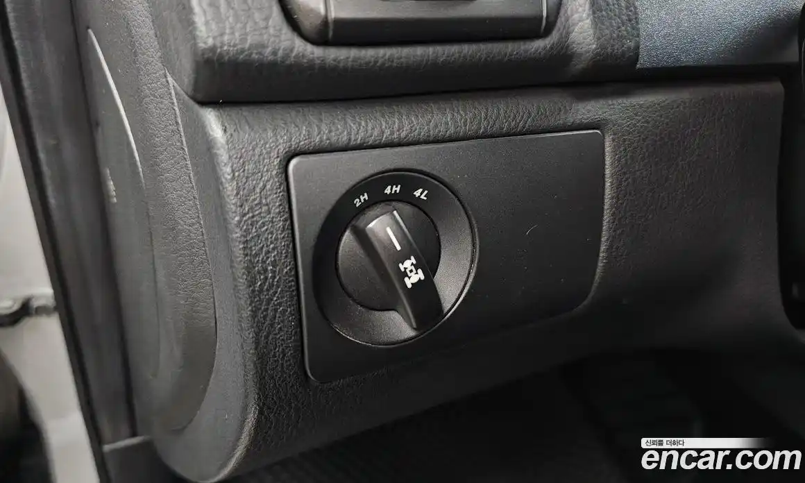 SsangYong Rexton 2013 2.0 Автомат в Москве № 34105, фото 14