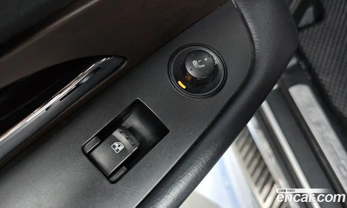 SsangYong Rexton 2013 2.0 Автомат в Москве № 34105, фото 3