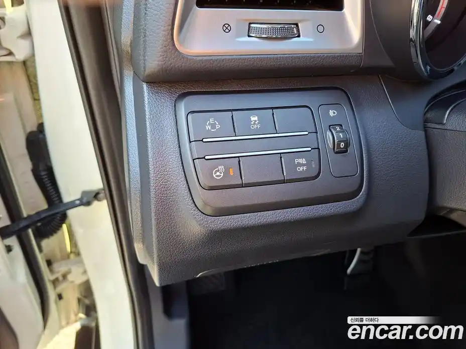 SsangYong TIBOLI 2015 1.6 Автомат в Москве № 34646, фото 14