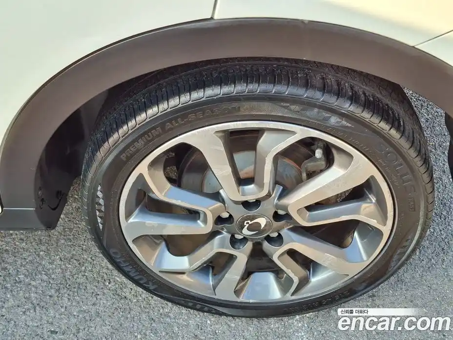 SsangYong TIBOLI 2015 1.6 Автомат в Москве № 34646, фото 20