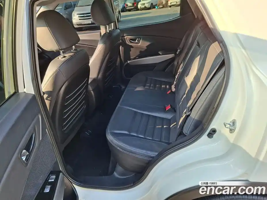 SsangYong TIBOLI 2015 1.6 Автомат в Москве № 34646, фото 10