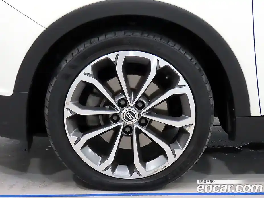 SsangYong TIBOLI 2016 1.6 Автомат в Москве № 35393, фото 19