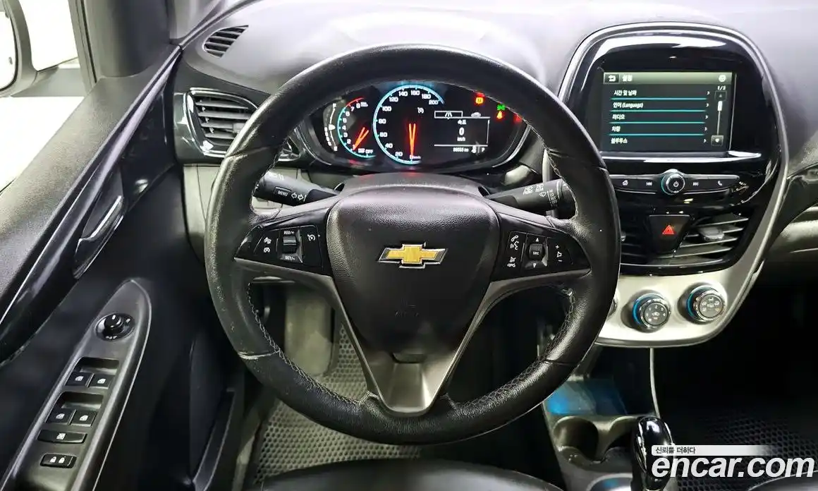 Chevrolet Spark 2016 1.0 Автомат в Москве № 36669, фото 17