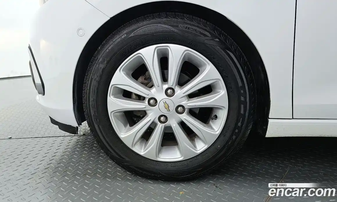 Chevrolet Spark 2016 1.0 Автомат в Москве № 36669, фото 4