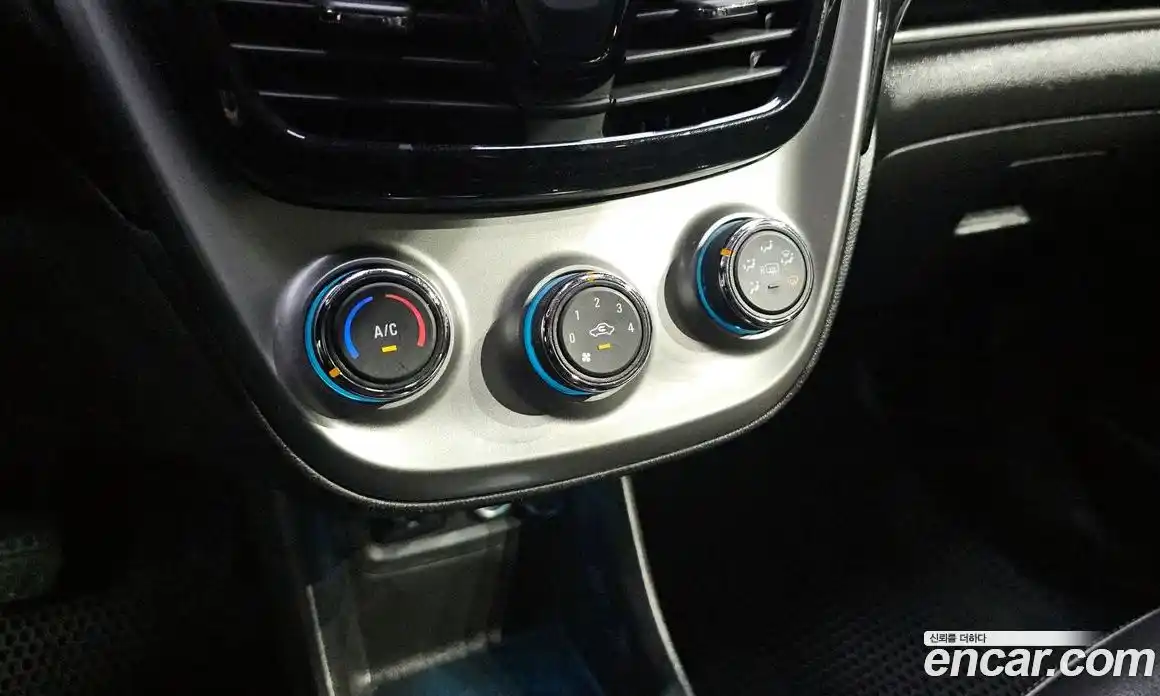 Chevrolet Spark 2016 1.0 Автомат в Москве № 36669, фото 8