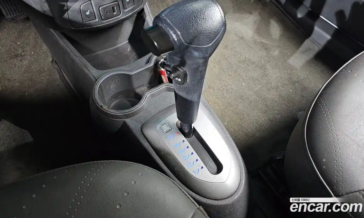 Chevrolet Spark 2014 1.0 Автомат в Москве № 37013, фото 9