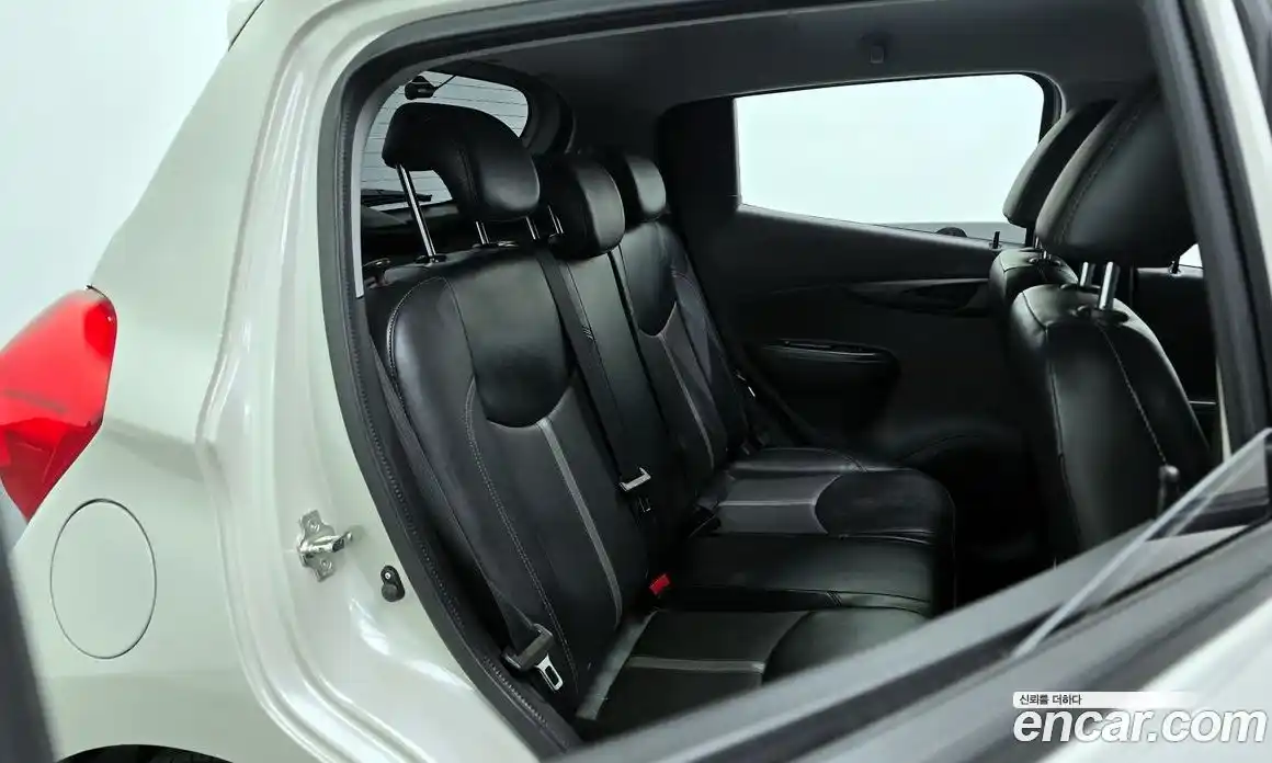 Chevrolet Spark 2019 1.0 Автомат в Москве № 37274, фото 15