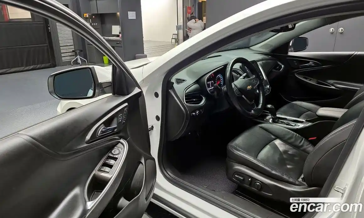 Chevrolet Malibu 2017 1.5 Автомат в Москве № 38843, фото 14