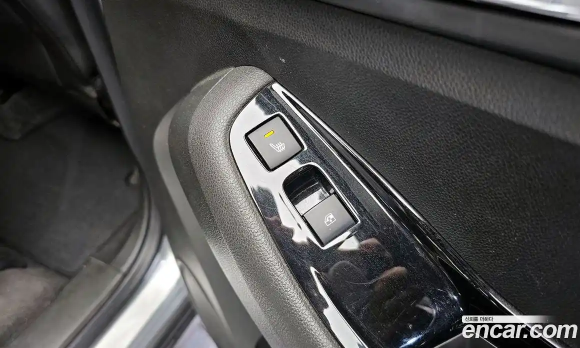 Chevrolet Orlando 2014 2.0 Автомат в Москве № 39666, фото 5