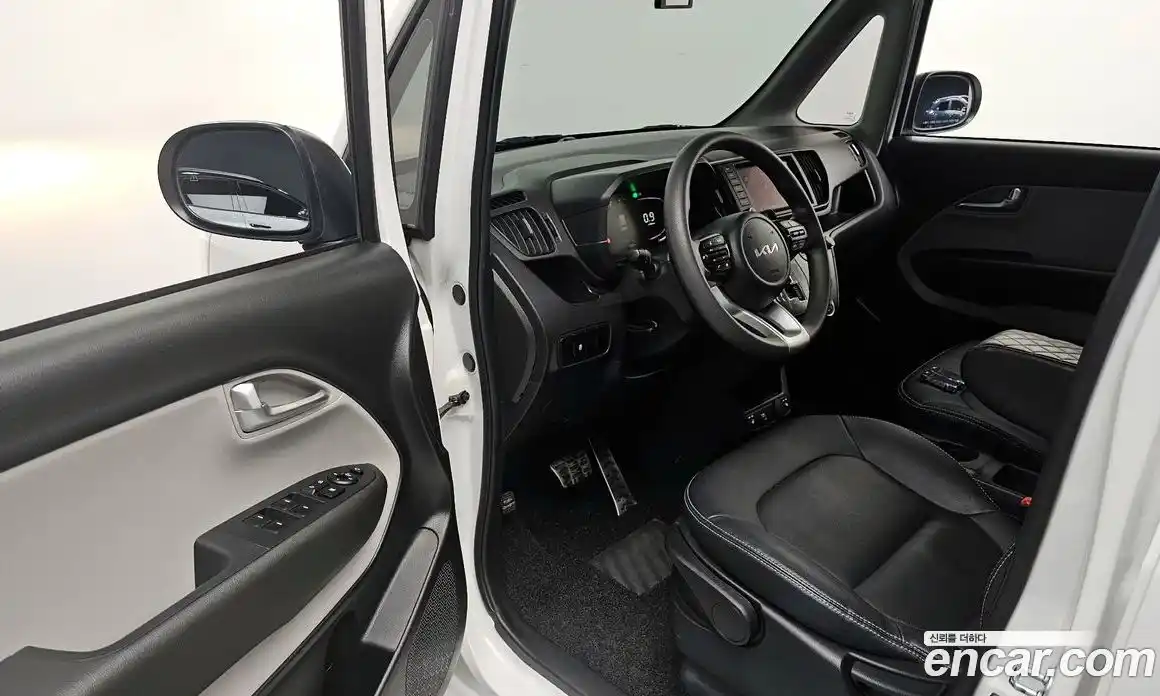 Kia Ray 2023 1.0 Автомат в Москве № 401470, фото 11