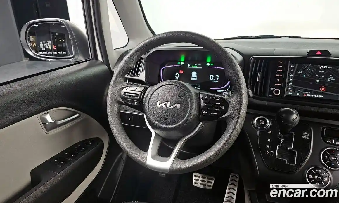 Kia Ray 2023 1.0 Автомат в Москве № 401470, фото 13