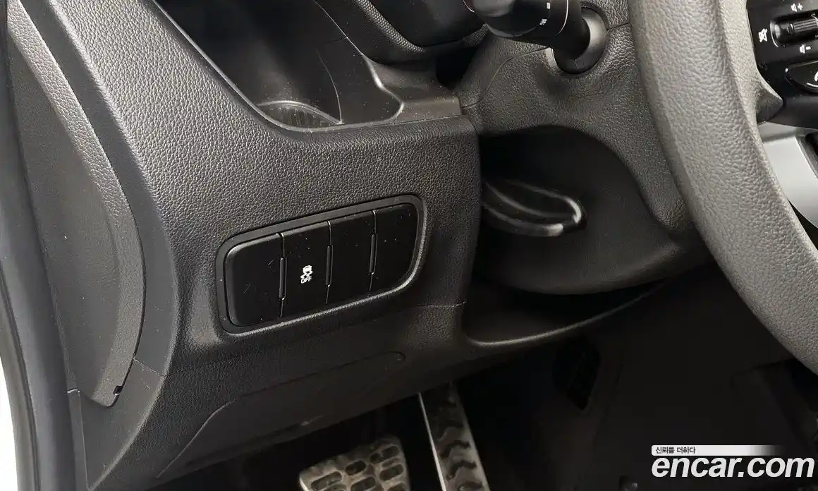 Kia Ray 2023 1.0 Автомат в Москве № 401470, фото 16