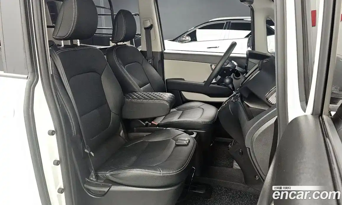 Kia Ray 2023 1.0 Автомат в Москве № 401470, фото 10