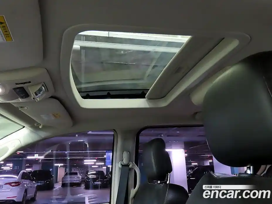 Chrysler Grand Voyager 2014 3.6 Автомат в Москве № 407556, фото 17