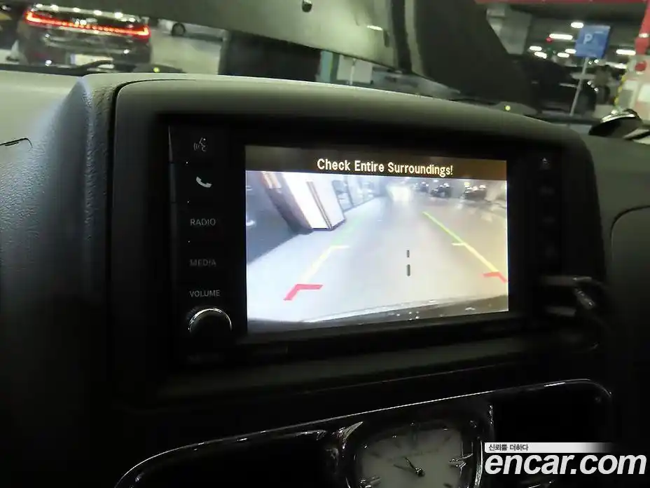 Chrysler Grand Voyager 2014 3.6 Автомат в Москве № 407556, фото 10